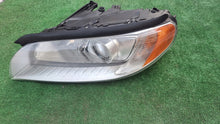 Laden Sie das Bild in den Galerie-Viewer, Frontscheinwerfer Volvo Xc70 31214347 Xenon Links Scheinwerfer Headlight SCH7913707784hz
