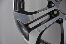 Laden Sie das Bild in den Galerie-Viewer, 1x Alufelge 17 Zoll 7.5&quot; 5x112 36ET A2534010600 Mercedes-Benz Glc X253 Rim Wheel