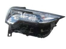 Laden Sie das Bild in den Galerie-Viewer, Frontscheinwerfer Audi Q3 83A941012 LED Rechts Scheinwerfer Headlight