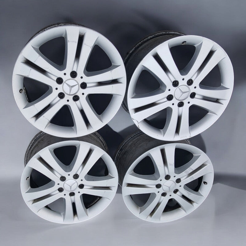 1x Alufelge 18 Zoll 8.0" 5x112 67ET Silber A2514011302 Mercedes-Benz W251