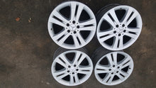 Load image into Gallery viewer, 1x Alufelge 18 Zoll 8.0&quot; 5x112 67ET Silber A2514011302 Mercedes-Benz W251