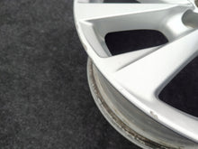Load image into Gallery viewer, 1x Alufelge 17 Zoll 7.5" 5x114.3 45ET Glanz Silber 42611-33F60 Toyota Camry FEL1195248886gr
