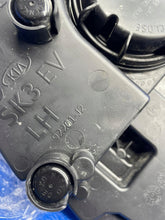Load image into Gallery viewer, Frontscheinwerfer Kia I 92201-J1 A1110261 Links Scheinwerfer Headlight SCH1795700585hp