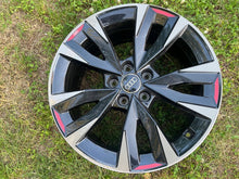 Laden Sie das Bild in den Galerie-Viewer, 1x Alufelge 18 Zoll 8.0" 5x112 46ET Glanz Schwarz 8Y0071498 Audi A3 Mg Rim Wheel FEL8093859166rf