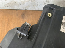 Laden Sie das Bild in den Galerie-Viewer, Frontscheinwerfer VW Polo 2G1941035B Full LED Links Scheinwerfer Headlight SCH9558308077jn