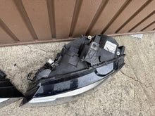 Laden Sie das Bild in den Galerie-Viewer, Frontscheinwerfer Audi A4 B8 8K0941003S 8K0941004S Bi-Xenon Ein Satz Headlight SCH2811179435nc