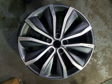 Laden Sie das Bild in den Galerie-Viewer, 1x Alufelge 19 Zoll 7.0&quot; 5x114.3 40ET 403005400R Renault Megane 1 Koleos Kadjar