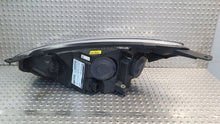 Laden Sie das Bild in den Galerie-Viewer, Frontscheinwerfer Ford Fiesta H1BB-13W029-AE Rechts Scheinwerfer Headlight SCH2055857154kd