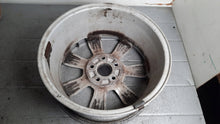 Laden Sie das Bild in den Galerie-Viewer, 1x Alufelge 16 Zoll 7.0&quot; 5x108 31200601 Volvo Rim Wheel
