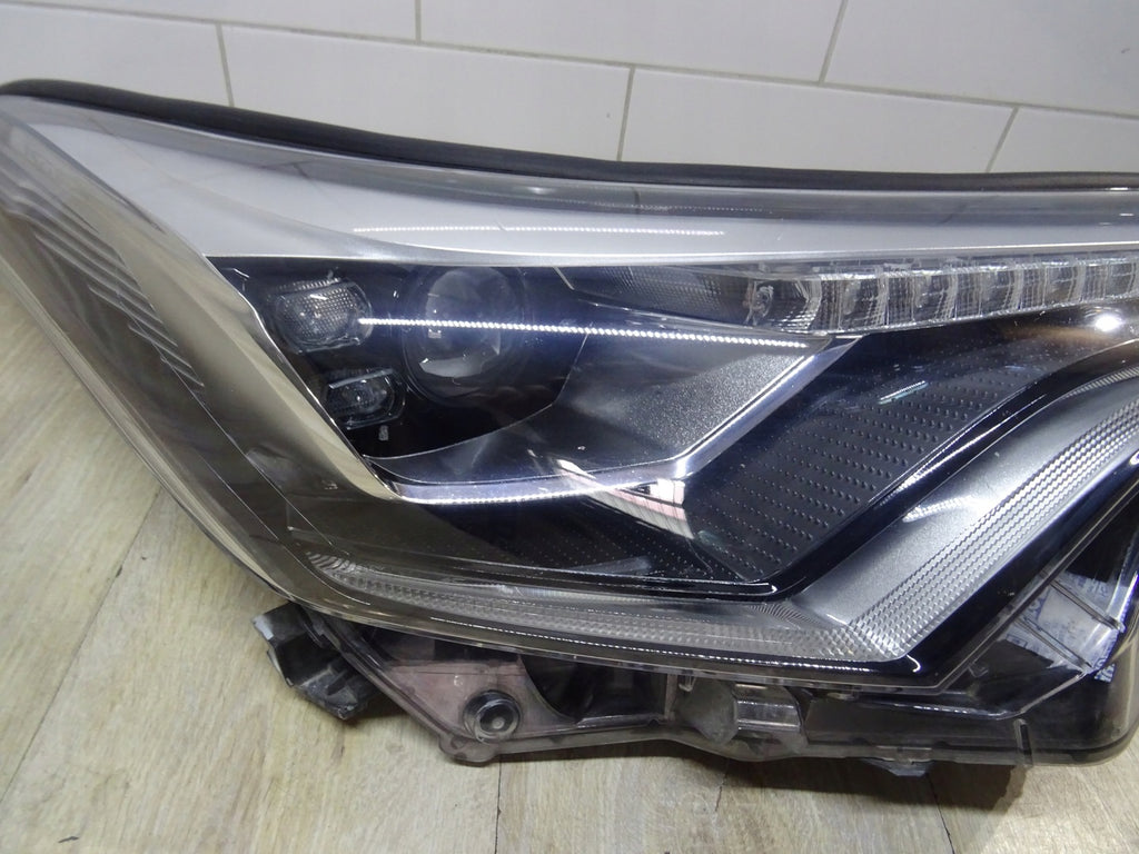 Frontscheinwerfer Toyota Chr 81139-F4070-00 LED Rechts Scheinwerfer Headlight