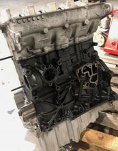 Laden Sie das Bild in den Galerie-Viewer, Motor Audi A4 BSS 2.0 TDI 140PS 103kW Diesel Engine Unkomplett MOT5323701574lw