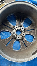 Load image into Gallery viewer, 1x Alufelge 17 Zoll 7.0" 5x114.3 52910-A5500 Hyundai Elantra Rim Wheel FEL8202930379jb