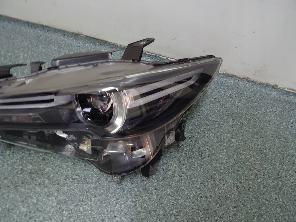 Frontscheinwerfer Mazda Cx5 KB8P-51030 KB8P-51040 LED Ein Satz Headlight SCH6187848424ze