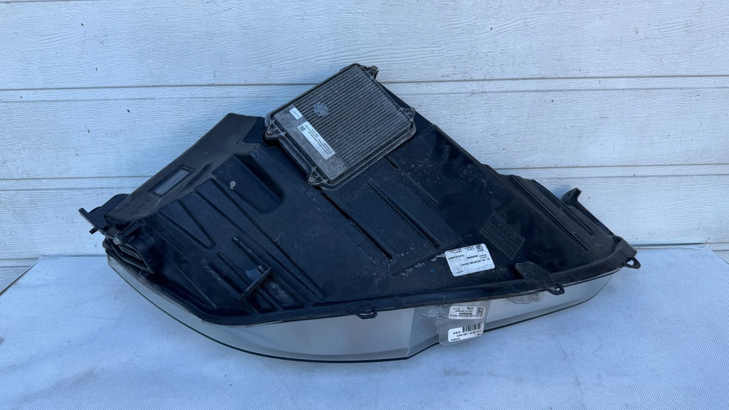 Frontscheinwerfer Tesla Model S 1065045-00-B Ein Stück (Rechts oder Links)