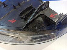 Laden Sie das Bild in den Galerie-Viewer, Frontscheinwerfer Saab 9-3 12770138 P12770138 Rechts Scheinwerfer Headlight