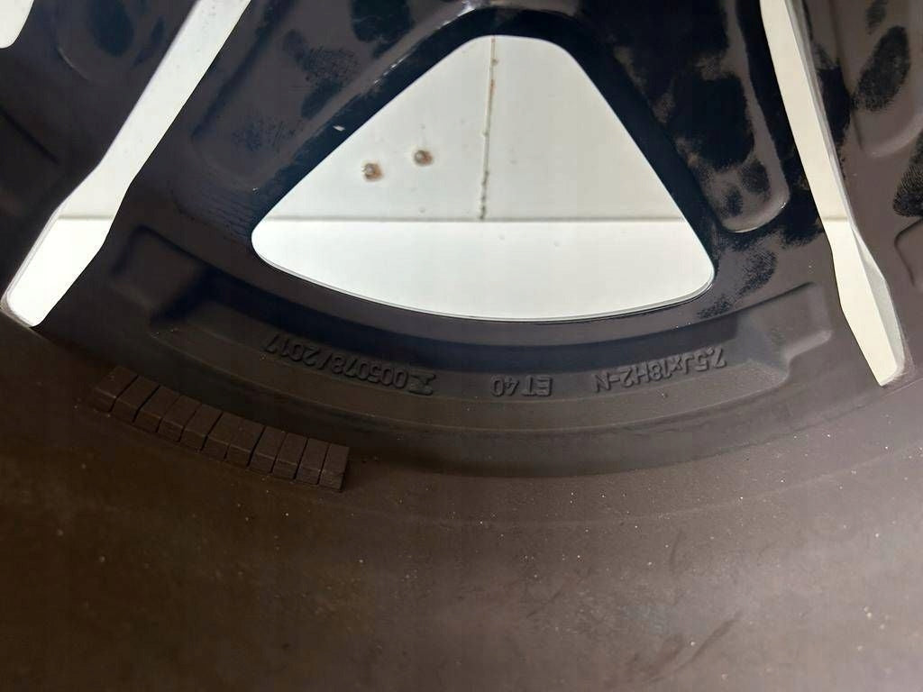 1x Alufelge 18 Zoll A2064011700 Mercedes-Benz W206 Rim Wheel FEL8166503450pj