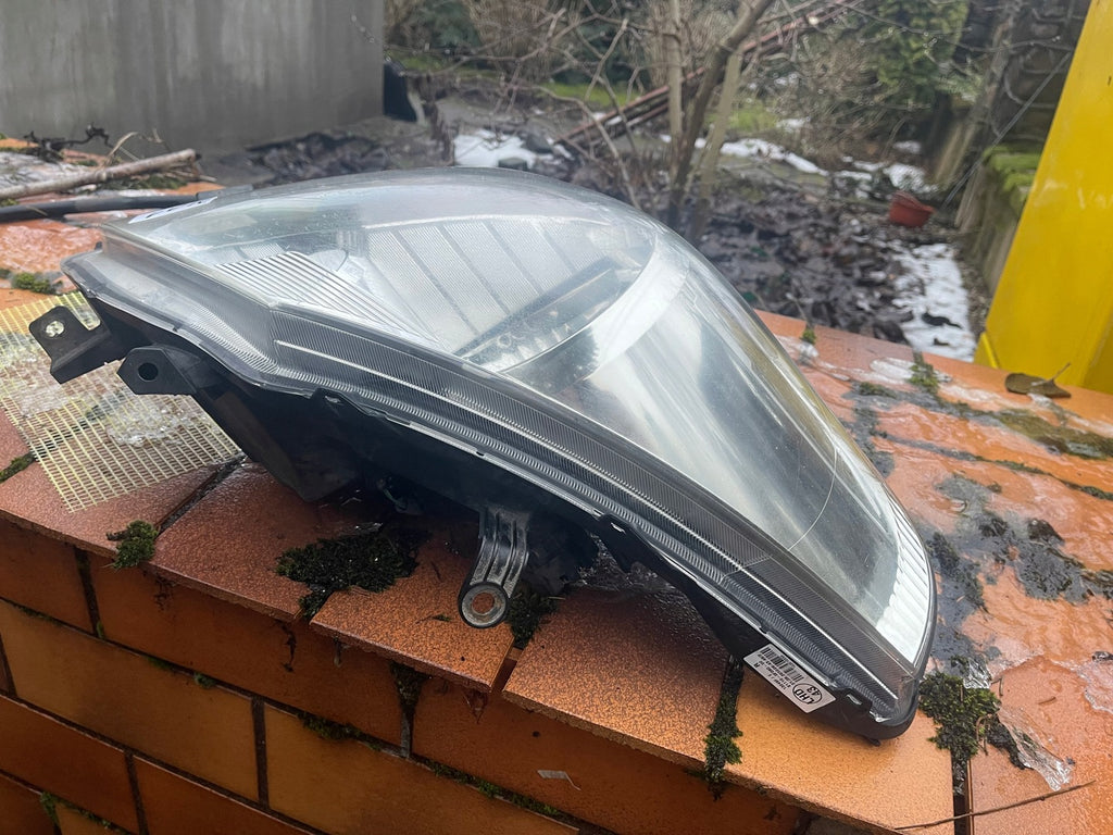 Frontscheinwerfer Toyota Verso Rechts Scheinwerfer Headlight SCH9415253586zt