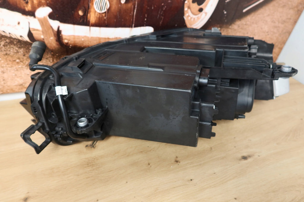 Frontscheinwerfer VW Passat 3J1941005 LED Ein Stück (Rechts oder Links) SCH5782953145zh