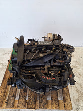 Laden Sie das Bild in den Galerie-Viewer, Motor Hyundai Kia D4HA 2.0 CRDI 135PS Diesel Engine Unkomplett