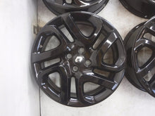Load image into Gallery viewer, 4x Alufelge 17 Zoll 6.5" 4x100 40ET Glanz Silber 40300 8829R Dacia I Z Captur FEL9353904419ru