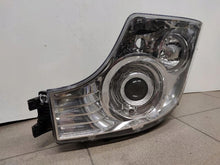 Laden Sie das Bild in den Galerie-Viewer, Frontscheinwerfer Mercedes-Benz A9608200639 Xenon Links Scheinwerfer Headlight