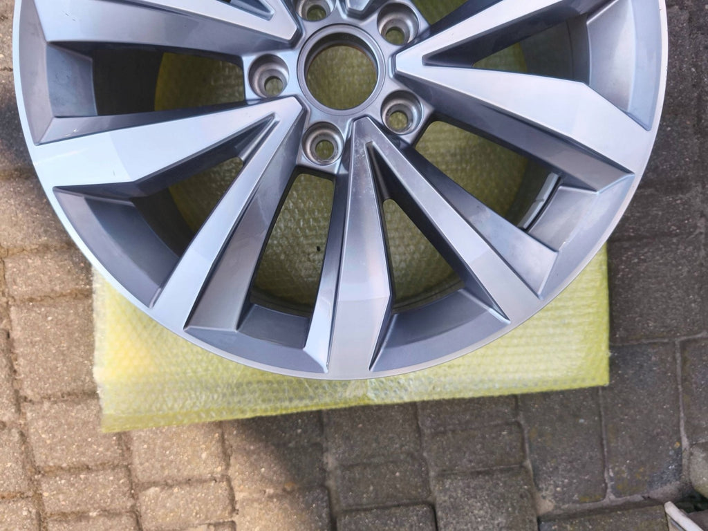 1x Alufelge 17 Zoll 2GA601025P VW Troc T-Roc Rim Wheel FEL2012325813ew