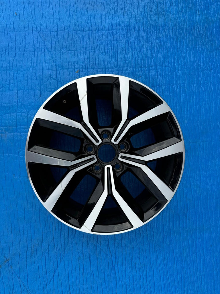 1x Alufelge 17 Zoll 7.0" 5x112 40ET 3GO601025F VW Rim Wheel FEL1596400813tw