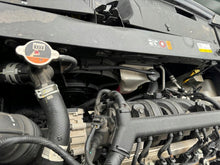 Load image into Gallery viewer, Motor Hyundai Kia I G4LF 1.25 84PS 62kW Benzin Engine Unkomplett MOT7439536517wm