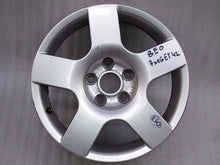 Load image into Gallery viewer, 1x Alufelge 16 Zoll 7.0&quot; 5x112 42ET Glanz Silber 8E0601025C Audi A4 B6 Rim Wheel