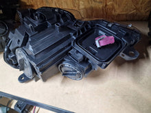 Laden Sie das Bild in den Galerie-Viewer, Frontscheinwerfer Mercedes-Benz W204 A2048204639 Rechts Scheinwerfer Headlight SCH4386999318ti