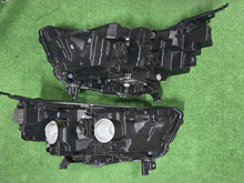 Laden Sie das Bild in den Galerie-Viewer, Frontscheinwerfer Renault Kangoo Express 260103264R 260608411R LED Ein Satz SCH4235801413mg