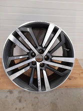Laden Sie das Bild in den Galerie-Viewer, 1x Alufelge 20 Zoll 7.0" 5x112 Audi Q5 Rim Wheel FEL3231359564uq