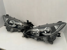 Laden Sie das Bild in den Galerie-Viewer, Frontscheinwerfer Mazda III BHR1-51030 BHR1-51040 Ein Satz Headlight SCH2481045872vv