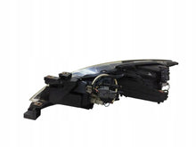 Laden Sie das Bild in den Galerie-Viewer, Frontscheinwerfer Mazda 6 Estate 410552 Rechts Scheinwerfer Headlight SCH5124932057kt