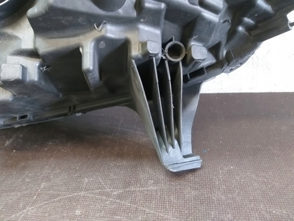 Frontscheinwerfer Ford Connect DT11-13W029DC LED Ein Stück (Rechts oder Links) SCH2608138720bh