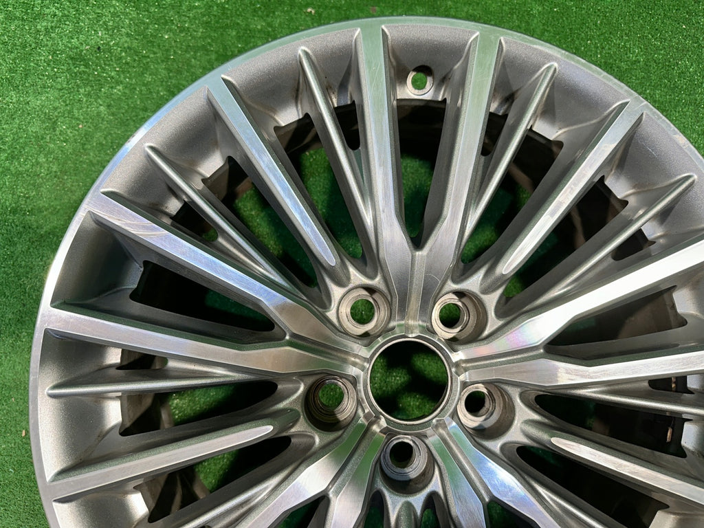 1x Alufelge 18 Zoll 7.0" 5x114.3 38ET Mitsubishi Outlander Rim Wheel