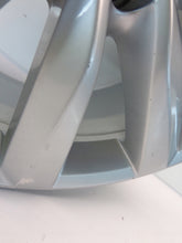 Laden Sie das Bild in den Galerie-Viewer, 1x Alufelge 17 Zoll 7.0" 5x112 43ET Glanz Silber 5N0601025AH VW Passat Tiguan FEL8362295567ry