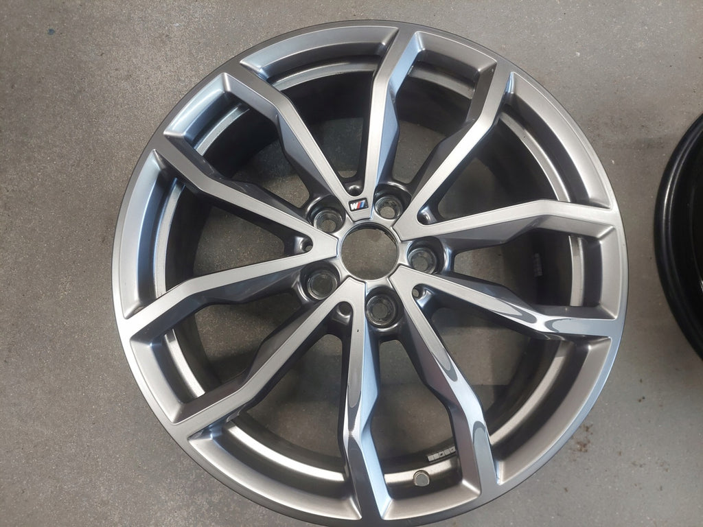 1x Alufelge 18 Zoll 6.5" 5x112 41ET Glanz Grau 6877550 BMW F39 X1 F48 Rim Wheel FEL3049116391of