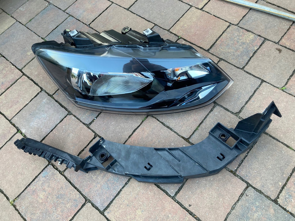 Frontscheinwerfer VW Polo 6r1 89503292 6R1941016E Rechts Scheinwerfer Headlight