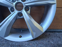 Laden Sie das Bild in den Galerie-Viewer, 1x Alufelge 19 Zoll 7.0" 5x112 34ET Glanz Silber 80A601025K Audi Q5 Rim Wheel FEL3269550773lw