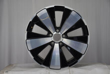 Laden Sie das Bild in den Galerie-Viewer, 1x Alufelge 18 Zoll 8.0&quot; 5x112 48ET 5C0601025AK VW Rim Wheel