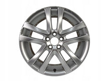 Laden Sie das Bild in den Galerie-Viewer, 1x Alufelge 18 Zoll 7.5&quot; 5x108 52,5ET Glanz Silber 31381456 Volvo S60 V60 V40