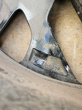 Load image into Gallery viewer, 1x Alufelge 18 Zoll 7.5" 5x114.3 45ET Glanz Schwarz 52910-J7DA0 Kia Xceed FEL7922673050sk