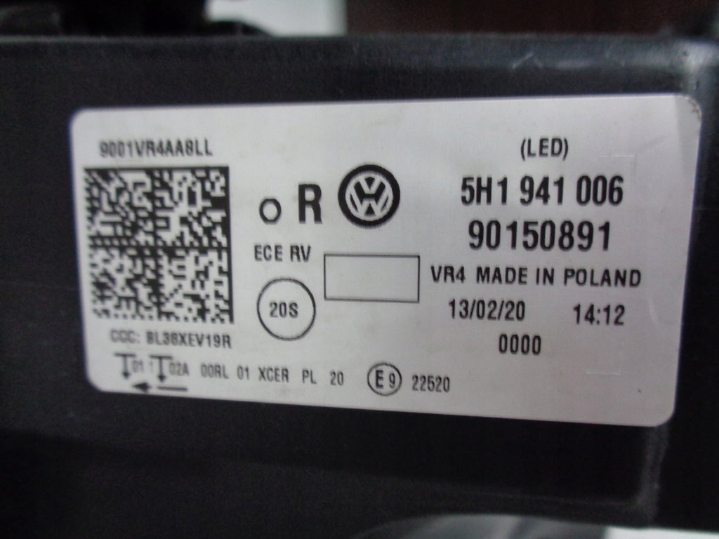 Frontscheinwerfer VW Golf VIII 5H1941006 LED Rechts Scheinwerfer Headlight SCH8669047937qc