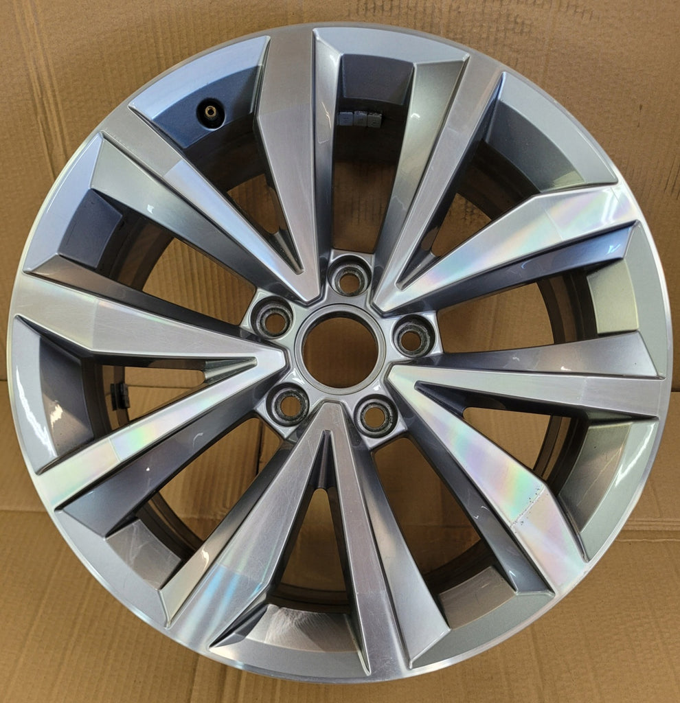 1x Alufelge 17 Zoll 7.0" 5x112 45ET 2GA601025P VW T-Roc I Rim Wheel FEL2456737423za