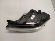 Laden Sie das Bild in den Galerie-Viewer, Frontscheinwerfer VW T-Cross 2GM941005B LED Links Scheinwerfer Headlight