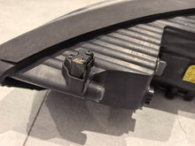 Laden Sie das Bild in den Galerie-Viewer, Frontscheinwerfer Hyundai Ix35 92102-2SXXX LED Rechts Scheinwerfer Headlight SCH8892383735en