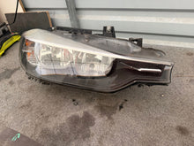 Laden Sie das Bild in den Galerie-Viewer, Frontscheinwerfer BMW 3 F30 F31 7259524 Rechts Scheinwerfer Headlight SCH8543618760ub