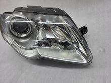 Load image into Gallery viewer, Frontscheinwerfer VW Passat 1EL247014-02 Rechts Scheinwerfer Headlight SCH3480322269yx