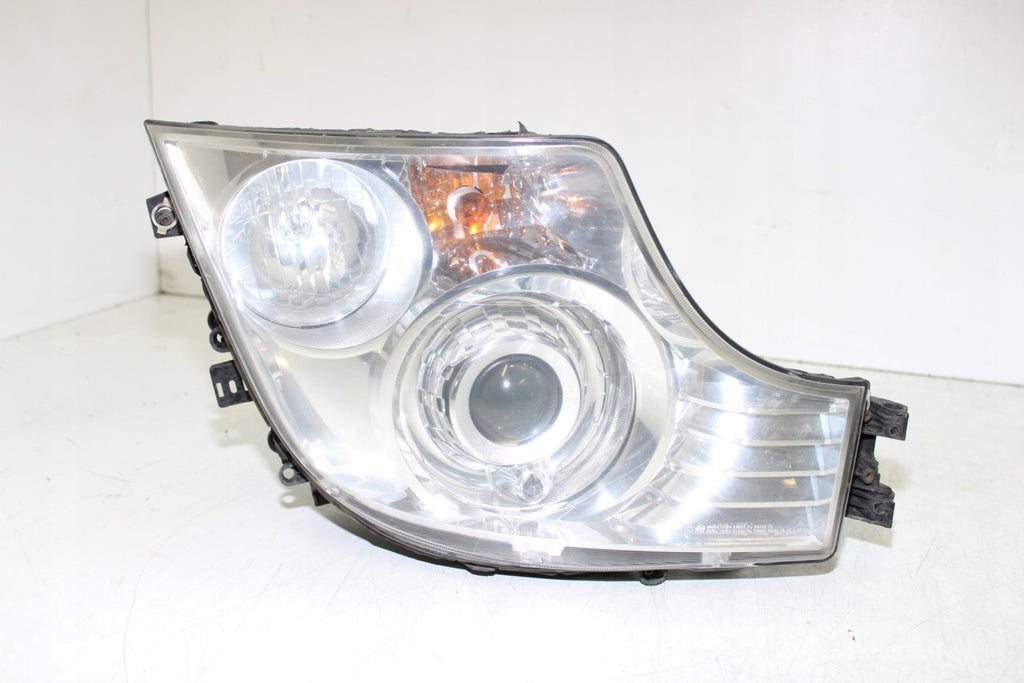Frontscheinwerfer Mercedes-Benz A9608200639 Xenon Ein Satz Headlight SCH8630825525ka